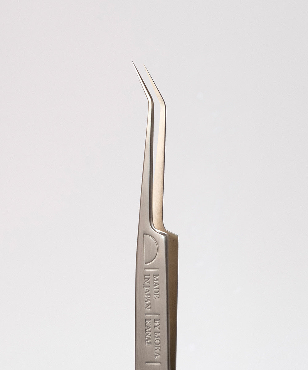 MOKA Titanium Isolation Tweezer