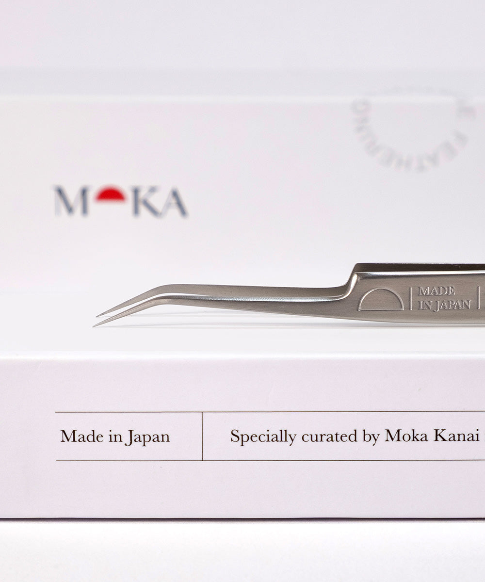 MOKA Titanium Isolation Tweezer